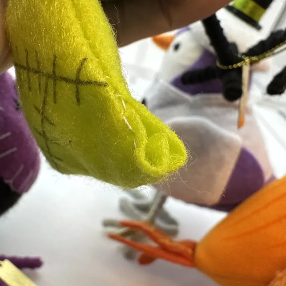 Target Hyde & Eek 2022 Lot Of 9 Featherly Friends Halloween Spritz